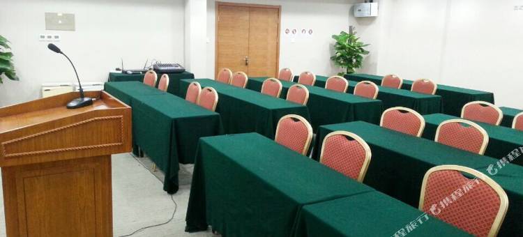 红枕安悦酒店(青州孟七店)图片