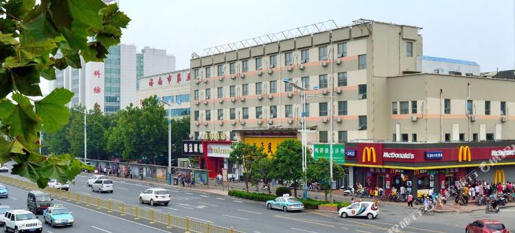 银座佳驿酒店(济南经十路和谐广场齐鲁儿童医院店)图片