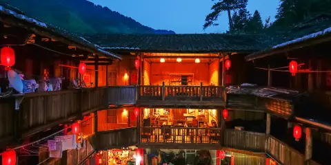 南靖土樓妹和容莊