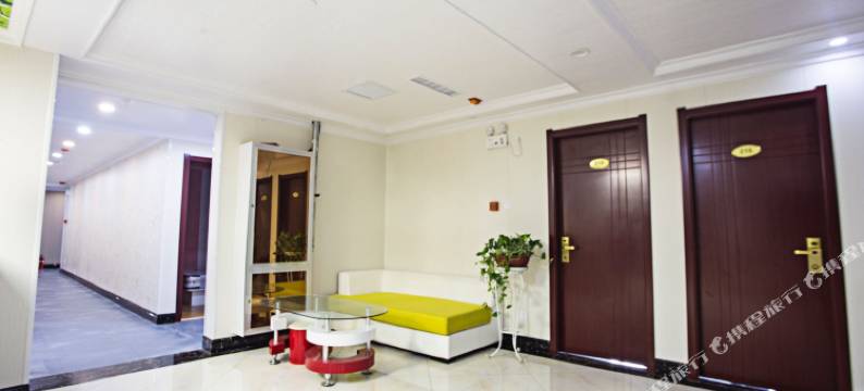 海豚湾酒店(西安高铁北站北苑地铁站店)图片