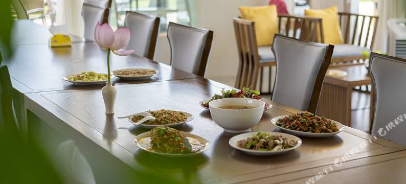 普者黑本千度假酒店(普者黑景区情人桥店)图片