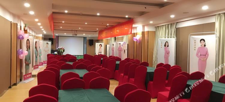 维也纳酒店(长沙五一大道火车站地铁站店)图片