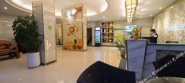精通尚品酒店(北流汽车总站店)图片