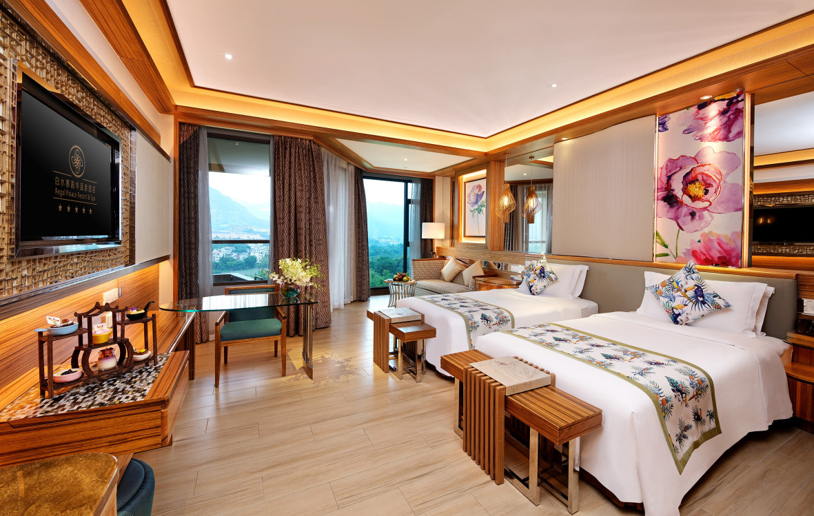 Regal Palace Hot Spring Hotel GuangzhouOver view