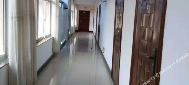 荣成金属宾馆图片