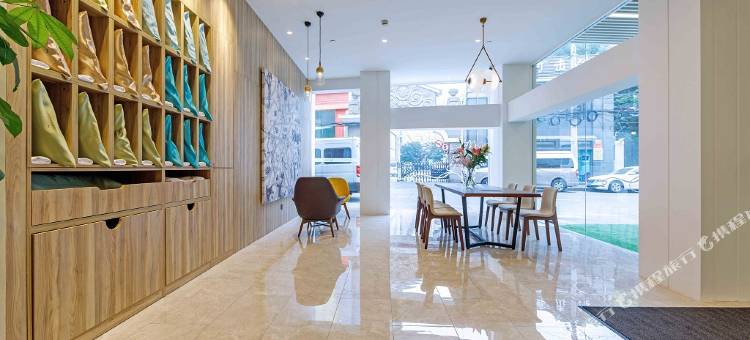 汉庭优佳酒店(上海新天地陆家浜路地铁站店)图片