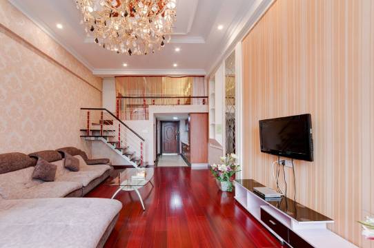 南昌一米阳光公寓(红谷滩绿地双子塔店)