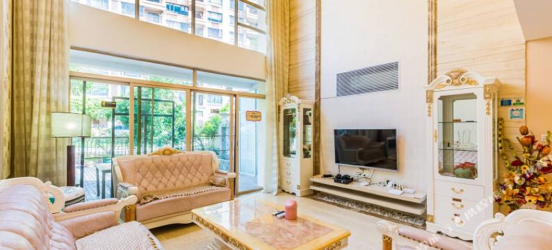 中山致young别墅轰趴馆图片