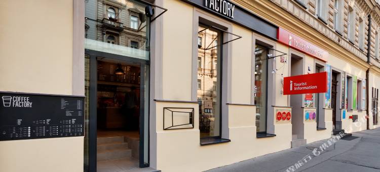 御庭公寓(Royal Court Apartments)图片