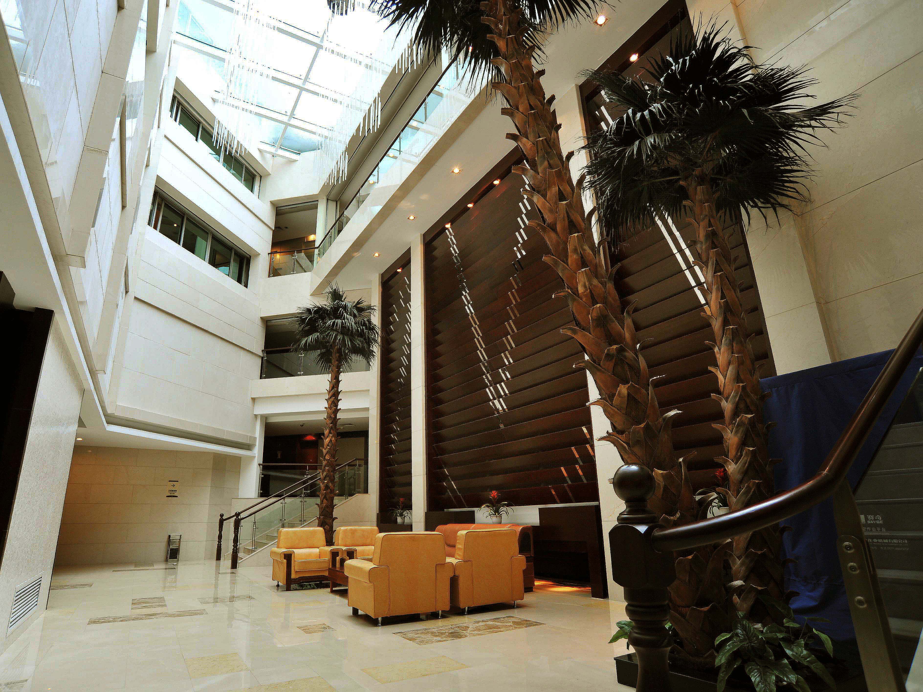 Peacock HotelOver view