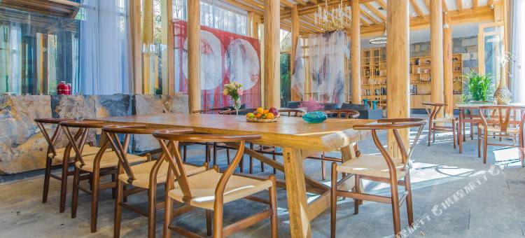 花筑·云边温泉艺宿(腾冲和顺古镇店)图片