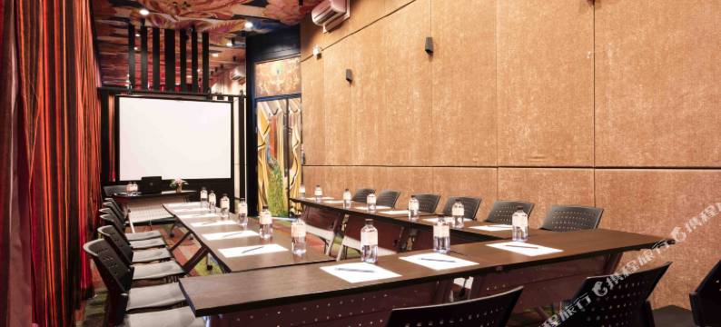 德维曼谷酒店(Dhevi Bangkok Hotel)图片