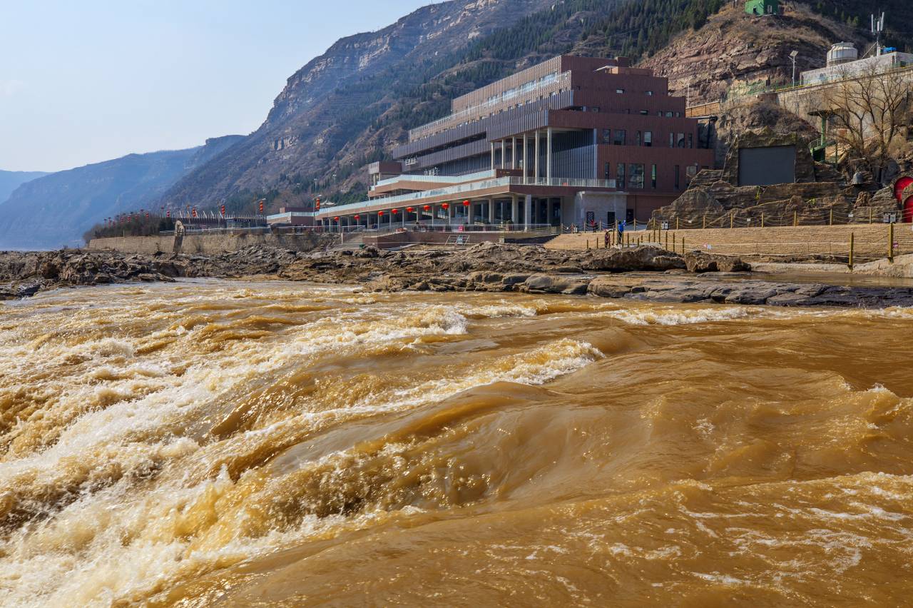 陕旅云尚·观瀑舫