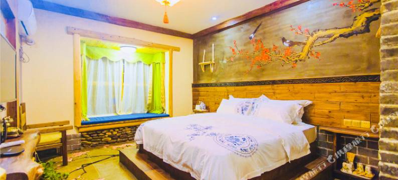 蝶恋花织女阁人文客栈(张家界天门山店)图片