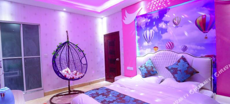 成都红大妈主题酒店图片