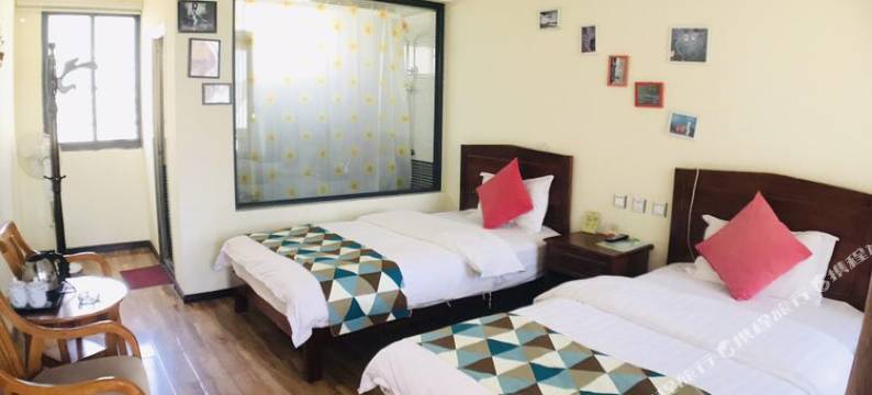 大理苍云民居图片