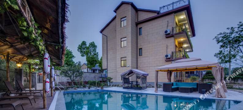 莫干溪边客栈图片