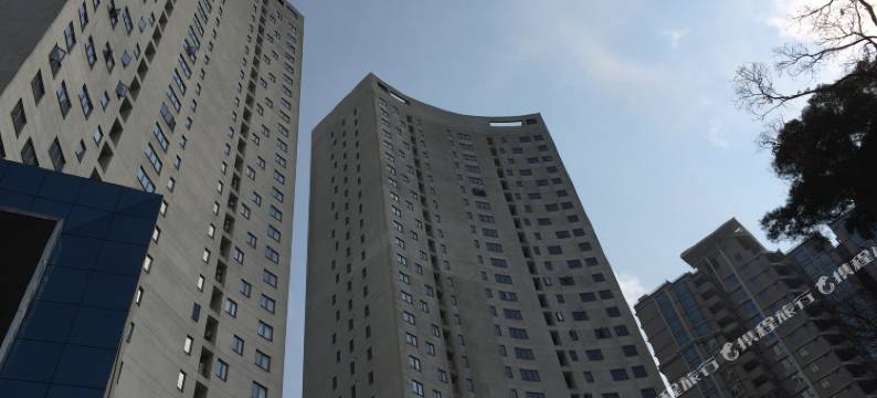 莱茵半岛酒店式公寓(珠海九洲港码头店)图片