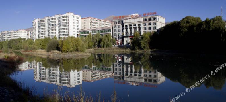 拉萨远丰河北饭店(布达拉宫店)图片