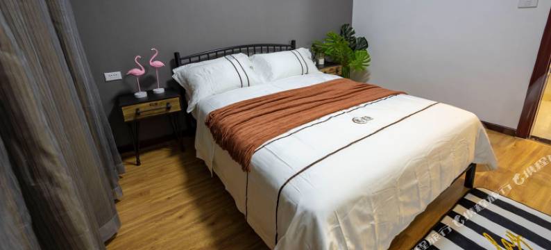 恩施遇见芳华公寓(沿江路分店)图片