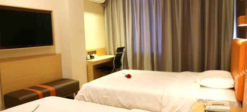 7天优品酒店(承德滦平华兴路店)图片