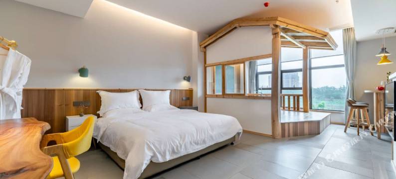 邛崃十方轻旅酒店图片