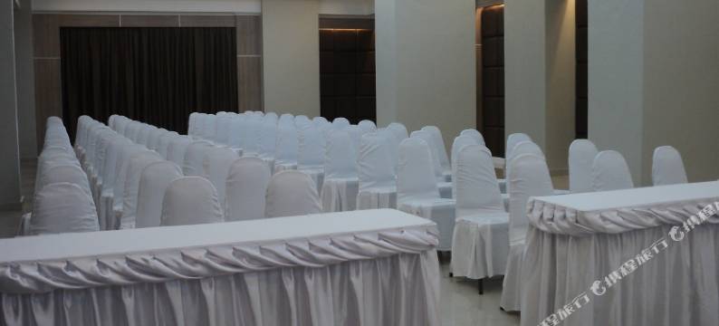 V8 海景酒店(V8 Seaview Jomtien)图片