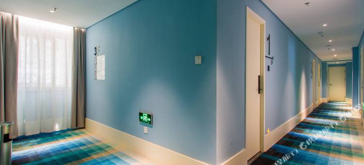 如家派柏·云酒店(西安高新创业咖啡街区店)图片