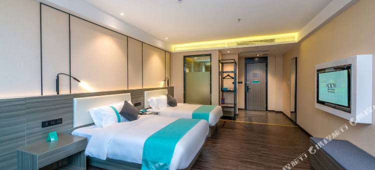 希安轻雅酒店(英德市中心店)图片