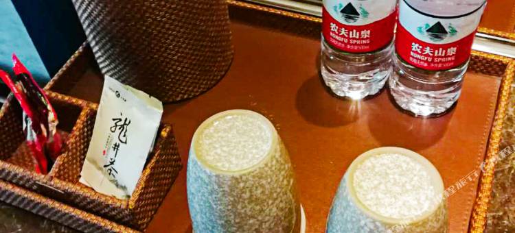 锦绣时尚宾馆(襄阳二汽基地悦活荟店)图片