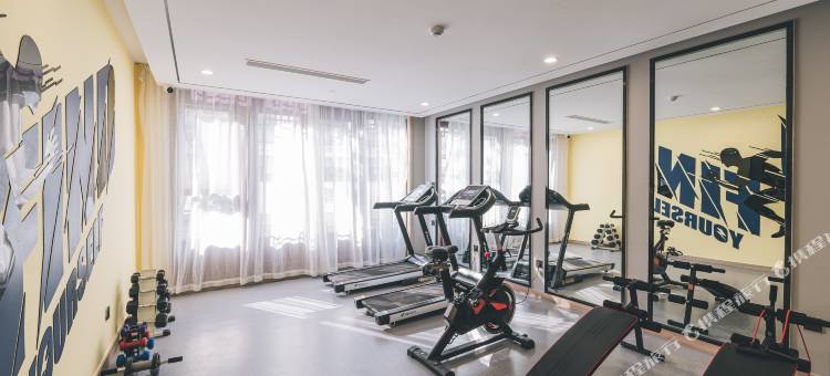 海宁皮革城南关厢亚朵酒店图片