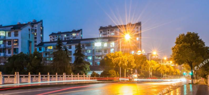 上海三十三宿公寓(顺和路分店)图片