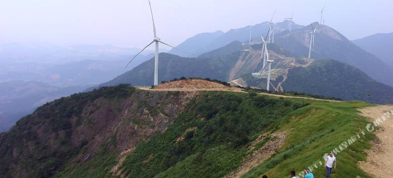 三百山温泉民宿(新三段分店)图片