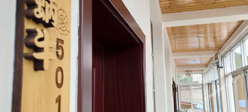 西昌蜗牛客栈(泸山邛海公园店)图片