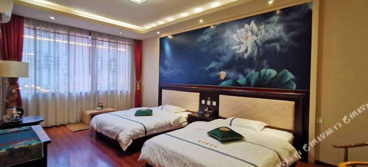 般若·莲客栈(峨眉山旅游客运中心店)图片