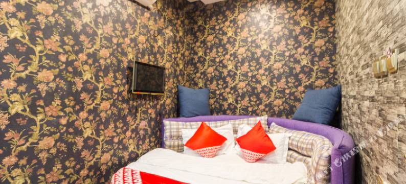 保定悦时尚主题宾馆(清苑职教中心店)图片