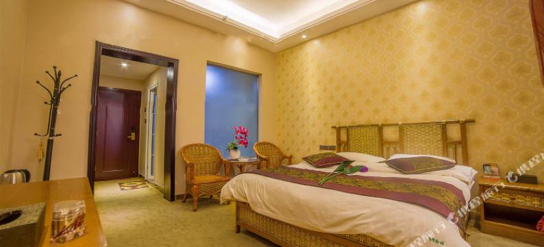 丽江热带雨林酒店图片