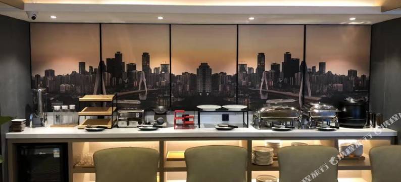 重庆云汐酒店 (汽博中心金童路轻轨站店)图片