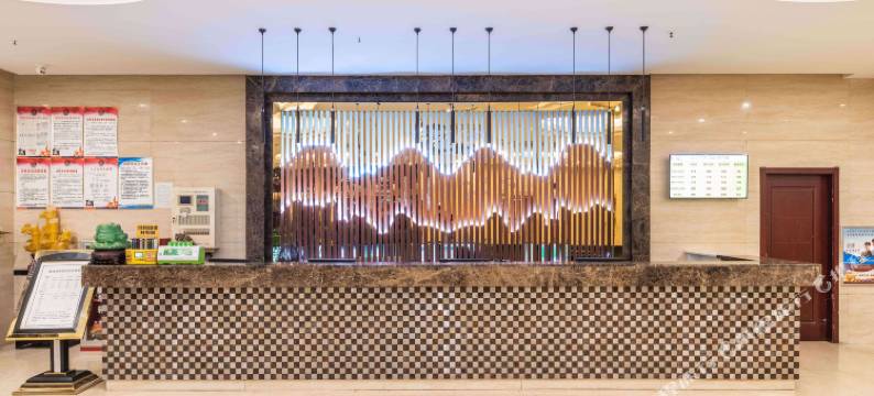 黄石赣商商务酒店(钟楼步行街店)图片