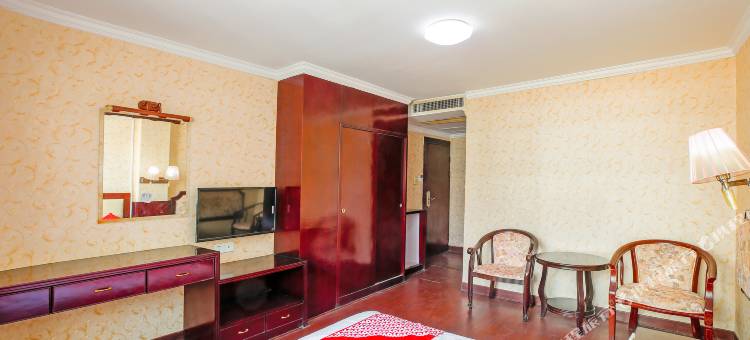 OYO石狮绿洲商务宾馆图片