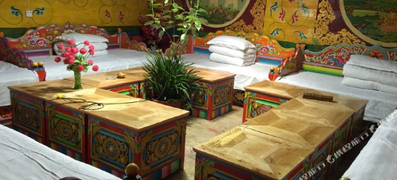 道孚背包客之家图片