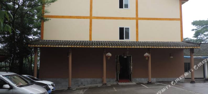 索特假日酒店(西昌火把广场店)图片