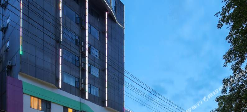 华蓥多彩青舍图片