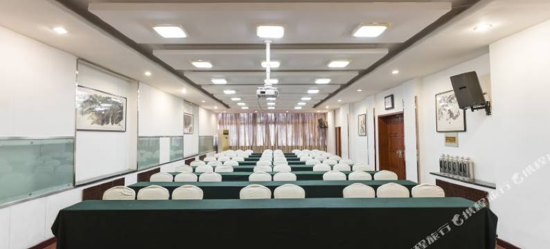 航天大酒店(开封清明上河园店)图片