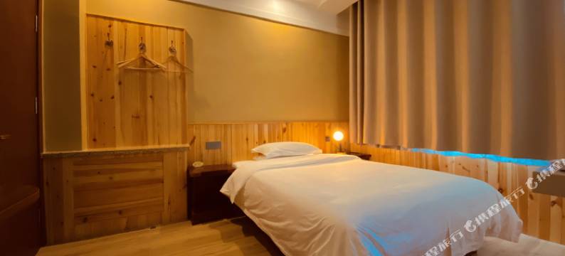 苏尼特右旗绿洲商务酒店图片