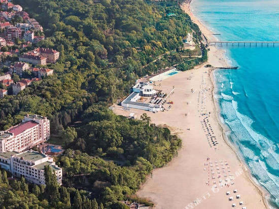 普利莫雷兹水疗大酒店