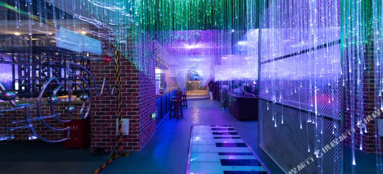 途窝主题公寓(都匀商业步行街店)图片