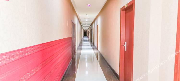 OYO广安新中天宾馆图片