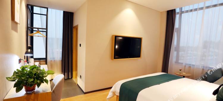 格林豪泰智选酒店(郑州新郑国际机场翱翔路地铁站店)图片