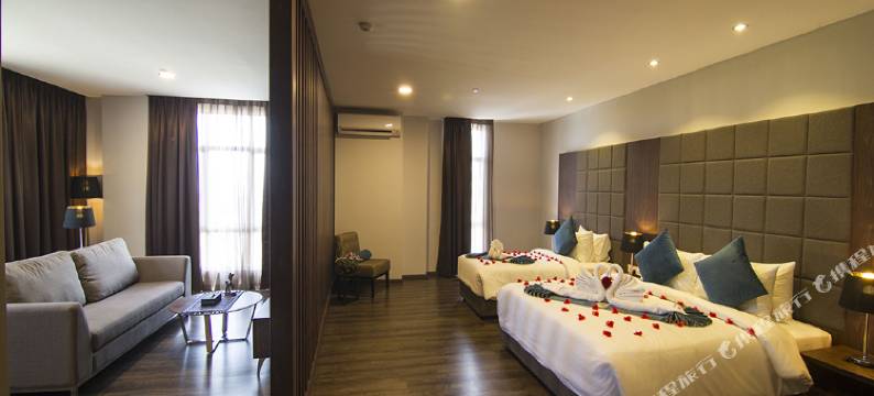 金湾酒店(Goldenbay Hotel)图片